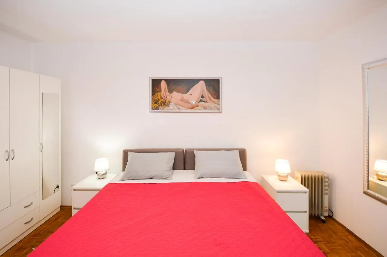 Apartment Anja Pula